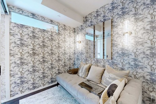 4409-197 Yonge Street, Toronto, ON - Outdoor