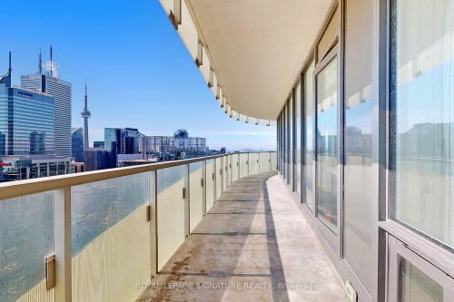 4409-197 Yonge Street, Toronto, ON - Outdoor With Exterior