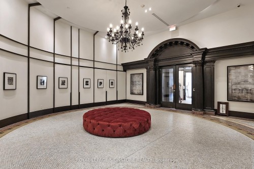 4409-197 Yonge Street, Toronto, ON - Indoor Photo Showing Other Room