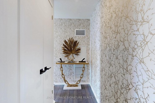 4409-197 Yonge Street, Toronto, ON - 