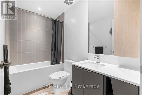 614 - 3883 Quartz Road, Mississauga, ON - Indoor Photo Showing Bathroom