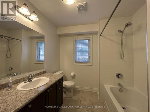 3 Temple Manor Road, Brampton, ON - Indoor Photo Showing Bathroom