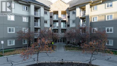 #203 - 4 Dayspring Circle, Brampton, ON - Outdoor With Balcony With Facade