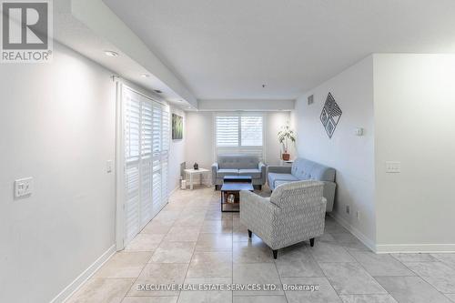 #203 - 4 Dayspring Circle, Brampton, ON - Indoor