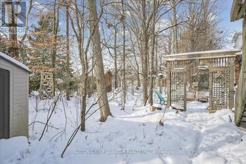 629 Burning Bush Road, Waterloo, ON - Outdoor