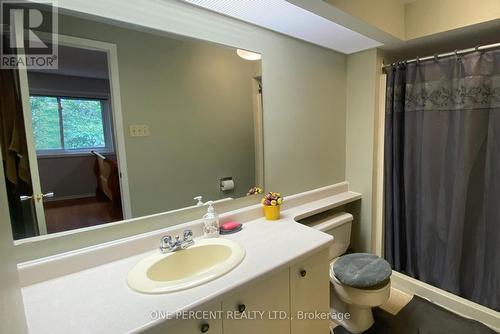 292 Temby Private, Ottawa, ON - Indoor Photo Showing Bathroom