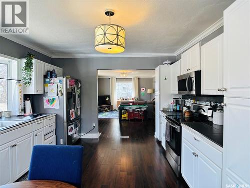 208 Forget Street, Stoughton, SK - Indoor Photo Showing Kitchen