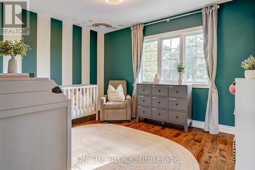 2212 Oneida Court, Mississauga, ON - Indoor Photo Showing Bedroom