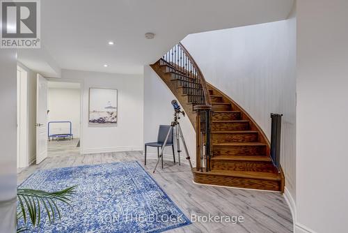 2212 Oneida Court, Mississauga, ON - Indoor Photo Showing Other Room