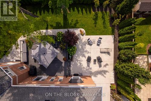 2212 Oneida Court, Mississauga, ON - Outdoor With View