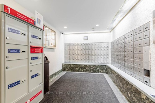 305-236 Albion Road, Toronto, ON - Indoor Photo Showing Other Room