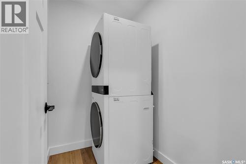 1313 Edward Avenue, Saskatoon, SK - Indoor Photo Showing Laundry Room