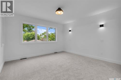 1313 Edward Avenue, Saskatoon, SK - Indoor Photo Showing Other Room