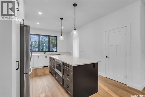 1313 Edward Avenue, Saskatoon, SK - Indoor Photo Showing Kitchen