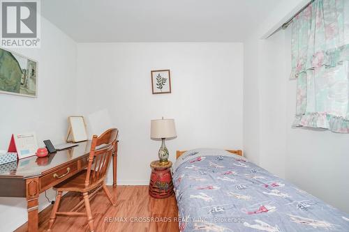 8 Topaz Gate, Toronto, ON - Indoor Photo Showing Bedroom