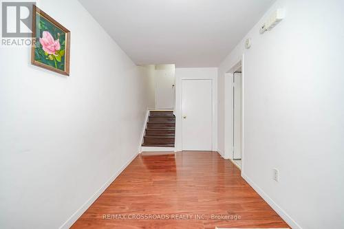8 Topaz Gate, Toronto, ON - Indoor Photo Showing Other Room