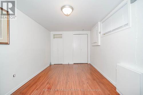 8 Topaz Gate, Toronto, ON - Indoor Photo Showing Other Room