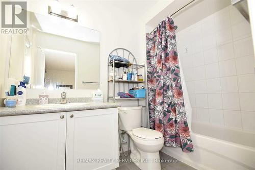 43 Sussexvale Drive, Brampton, ON - Indoor Photo Showing Bathroom