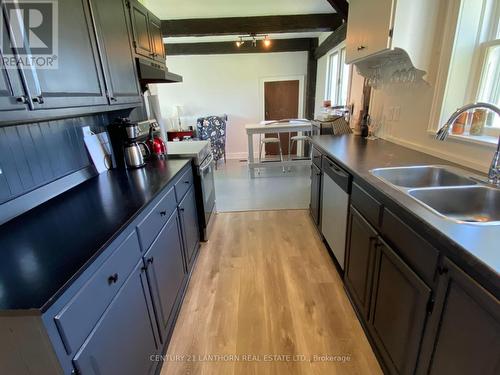 644 County 10 Road, Prince Edward County (Hallowell Ward), ON - Indoor Photo Showing Kitchen With Double Sink
