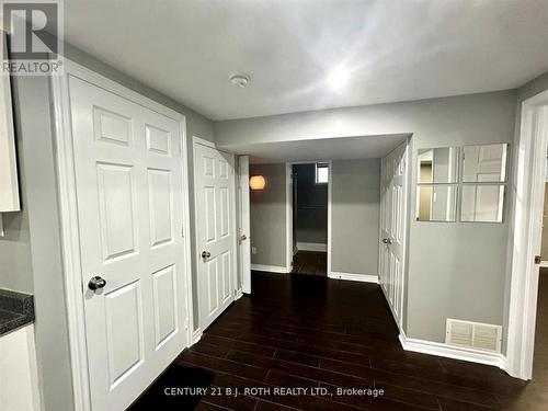 Spacious entrance with plenty of closets - Lower - 140 Monique Crescent, Barrie, ON - Indoor Photo Showing Other Room
