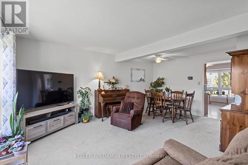 23 - 536 Third Street, London East (East H), ON - Indoor Photo Showing Living Room