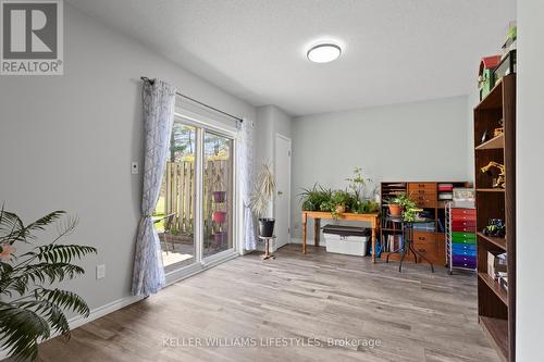 23 - 536 Third Street, London East (East H), ON - Indoor Photo Showing Other Room