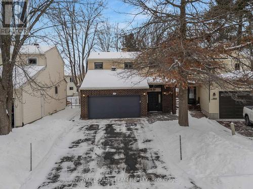 3831 Autumnwood Street, Ottawa, ON - Outdoor With Facade