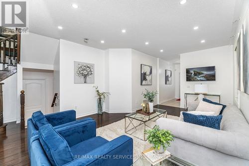 51 Larson Peak Road, Caledon, ON - Indoor Photo Showing Living Room