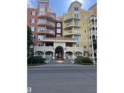 #110 10333 112 ST NW  Edmonton, AB T5K 0B4