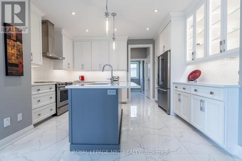 11 Emily Lane, Pelham (Fonthill), ON - Indoor Photo Showing Kitchen With Upgraded Kitchen