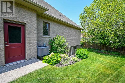 11 Emily Lane, Pelham (Fonthill), ON - Outdoor
