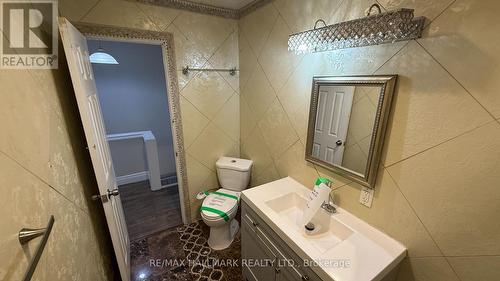 10 - 3600 Morning Star Drive, Mississauga, ON - Indoor Photo Showing Bathroom