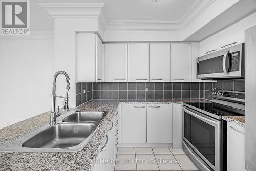 2909 - 225 Sherway Gardens Road, Toronto, ON - Indoor Photo Showing Kitchen With Double Sink With Upgraded Kitchen