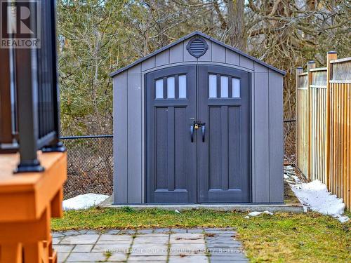 12 Bilberry Crescent, Richmond Hill, ON - Outdoor