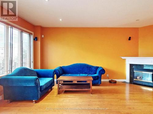 12 Bilberry Crescent, Richmond Hill, ON - Indoor Photo Showing Living Room With Fireplace