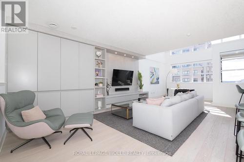 710 - 112 Benton Street, Waterloo, ON - Indoor