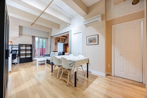 119-1200 Rue St-Alexandre  Montréal (Ville-Marie), QC H3B 3H5