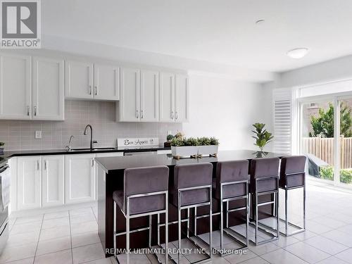 2029 Webster Boulevard, Innisfil, ON - Indoor Photo Showing Kitchen