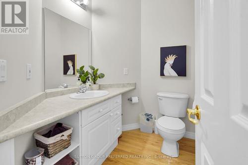 12 - 800 Commissioners Road W, London South (South L), ON - Indoor Photo Showing Bathroom