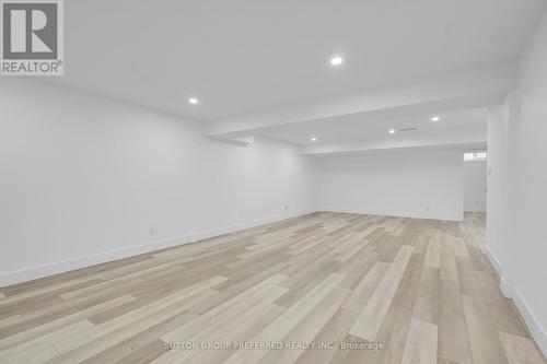 12 - 800 Commissioners Road W, London South (South L), ON - Indoor Photo Showing Other Room