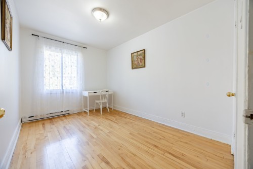 Bedroom - 5350  - 5352 Av. Bourret, Montréal (Côte-Des-Neiges/Notre-Dame-De-Grâce), QC - Indoor Photo Showing Other Room