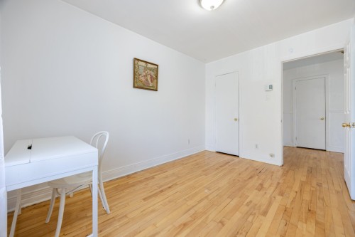 Bedroom - 5350  - 5352 Av. Bourret, Montréal (Côte-Des-Neiges/Notre-Dame-De-Grâce), QC - Indoor