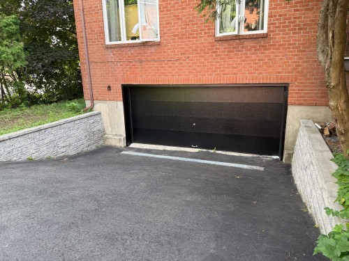 Garage - 6801  - 6807 Rue Hadley, Montréal (Le Sud-Ouest), QC - Outdoor With Exterior