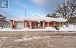 30 RIDGEWAY CIRCLE  Woodstock, ON N4V 1C9