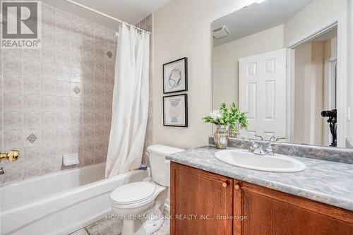 51 - 100 Elgin Mills Road W, Richmond Hill, ON - Indoor Photo Showing Bathroom