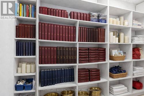 7070 Pacific Circle, Mississauga, ON 