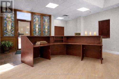 7070 Pacific Circle, Mississauga, ON 