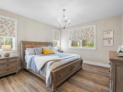 64 Cameron Road, New Haven, PE 