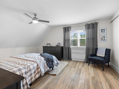 64 Cameron Road, New Haven, PE 