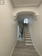 201 - 262 CLINTON STREET  Toronto, ON M6G 2Y6